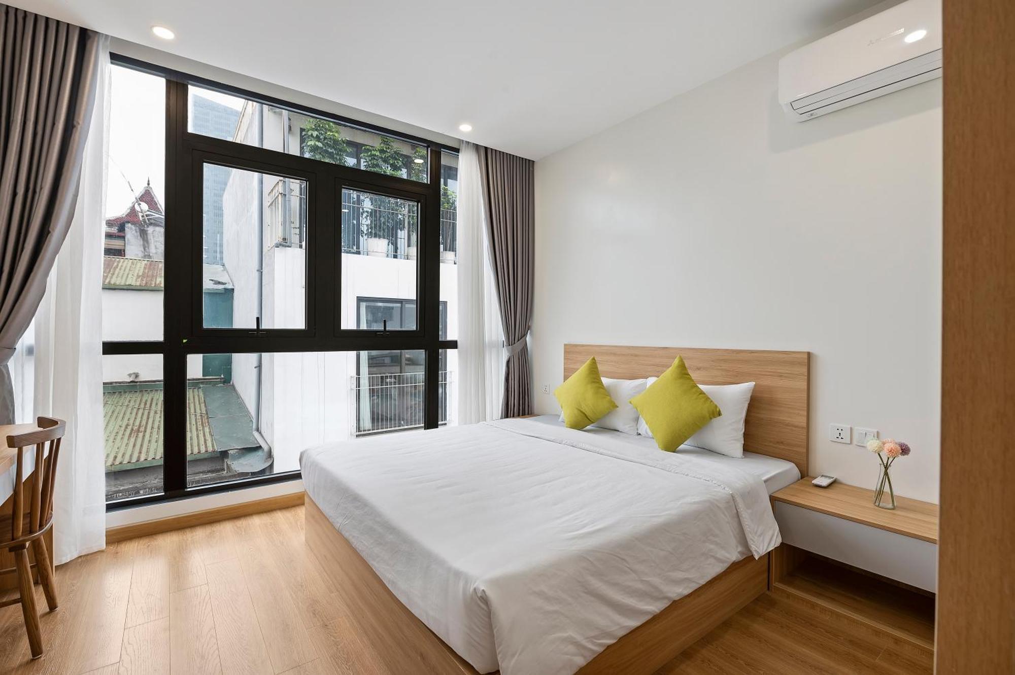 22housing Luxury 81 Linh Lang Hà Nội